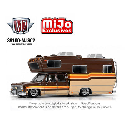 [PRE ORDER] M2 Machines 1:64 1974 Chevrolet Cheyenne Super 30 Custom Camper Beige Brown