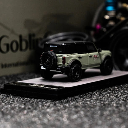 GCD Models 1:64 DarwinPRO & TECKWRAP Ford Bronco Matte Khaki