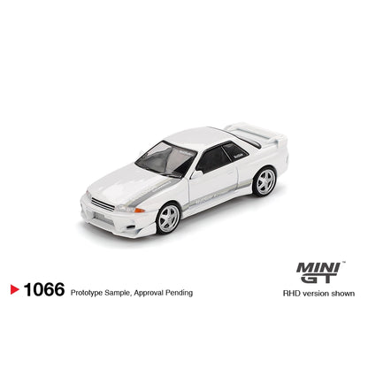 Mini GT 1:64 Nissan Skyline GT-R (R32) VeilSide Combat C-I White MGT01066-BL