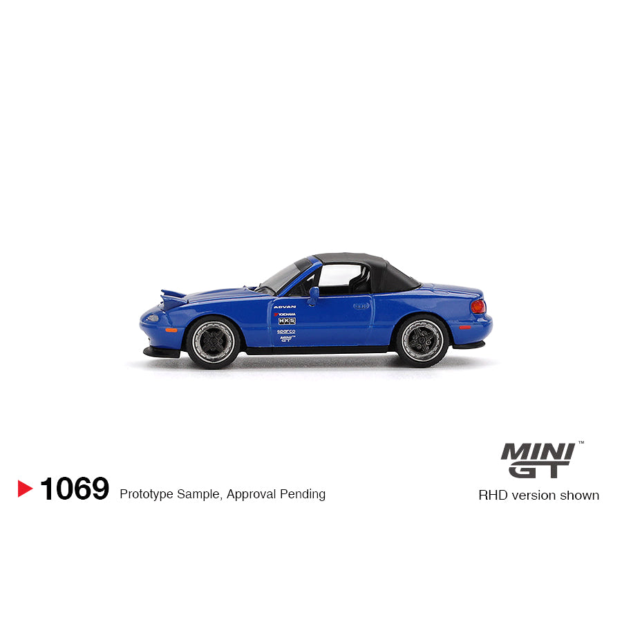 Mini GT 1:64 Mazda Miata MX-5 (NA) Tuned Version Dark Blue