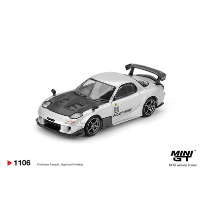 Mini GT 1:64 Mazda RX-7 RE-Amemiya Silver Metallic MGT01106-BL