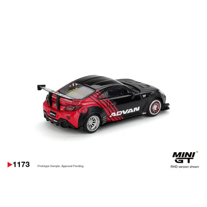 Mini GT 1:64 Toyota GR86 LB Nation Advan