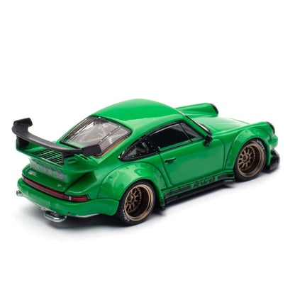 Pop Race 1:64 RWB 930 Green HEC 2026